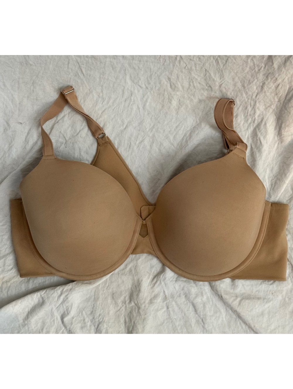 🆕LISTING🆕 3 For $24 Vanity Fair Neutral Bra #76326